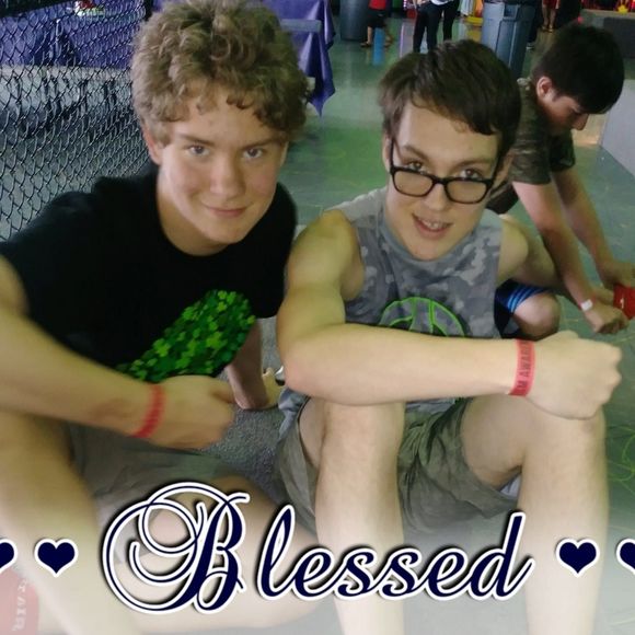 Meet your Posher, Winnetka - Picture 1 of 1